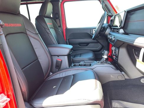 New 2025 Jeep Gladiator Rubicon image 25