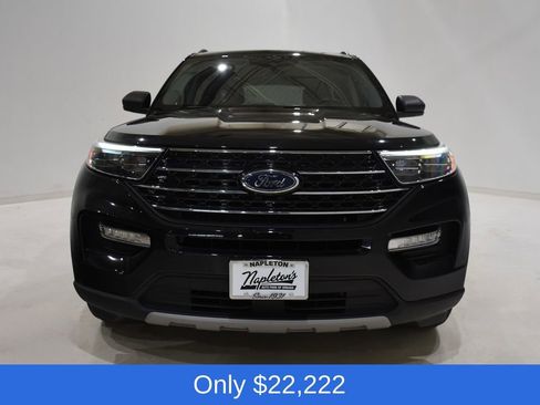 Used 2020 Ford Explorer XLT w/ Equipment Group 202A image 2