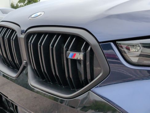 Used 2024 BMW X6 M60i AWD/4WD image 13