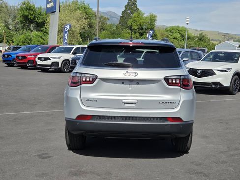 Used 2025 Jeep Compass Limited AWD/4WD image 6