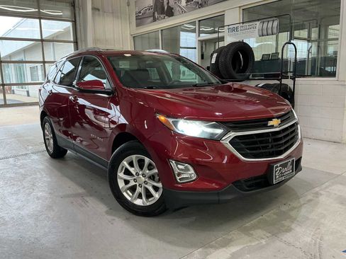 Used 2018 Chevrolet Equinox LT w/ Sun & Infotainment Package image 1
