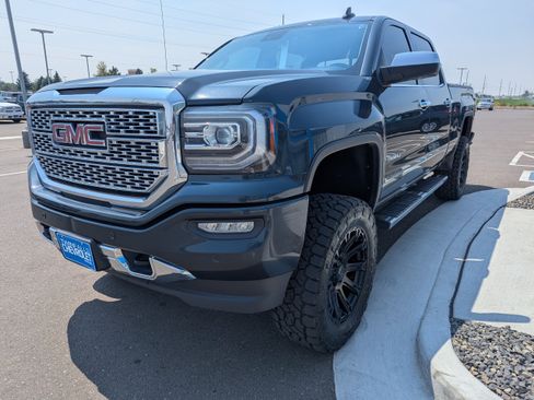 Used 2017 GMC Sierra 1500 Denali AWD/4WD image 7