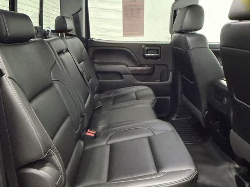 Used 2019 GMC Sierra 2500 SLT image 17