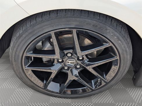 Used 2022 Honda Civic Sport image 11