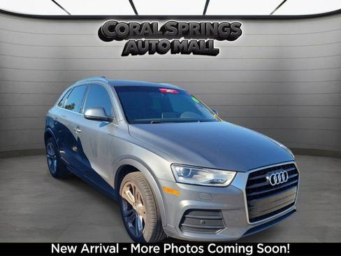 Used 2017 Audi Q3 2.0T Premium Plus w/ Premium Plus Package image 3