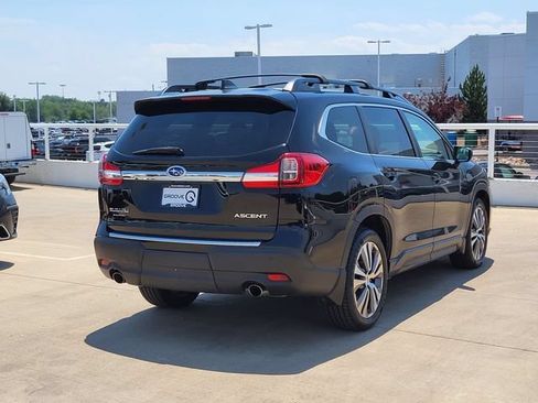 Used 2021 Subaru Ascent Premium w/ Sport Package AWD/4WD image 4