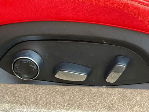 Used 2021 Chevrolet Corvette Stingray Preferred Cpe w/ Battery Protection Package RWD image 19