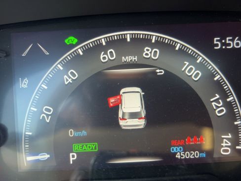 Used 2021 Toyota RAV4 Limited image 10