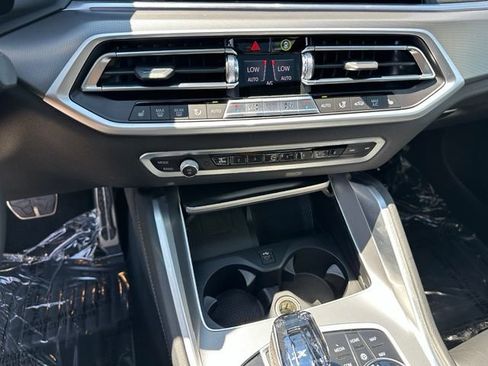 Used 2022 BMW X6 xDrive40i w/ Executive Package AWD/4WD image 24