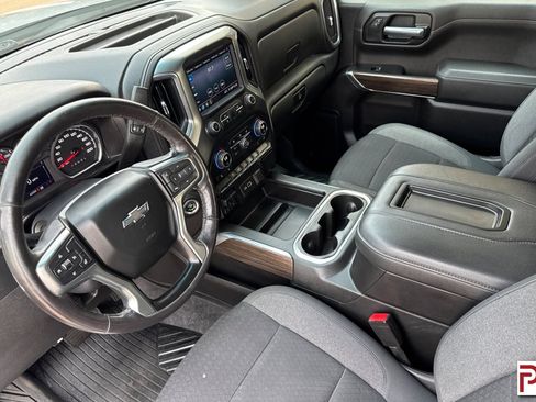 Certified 2021 Chevrolet Silverado 1500 LT Trail Boss w/ Bed Protection Package AWD/4WD image 10
