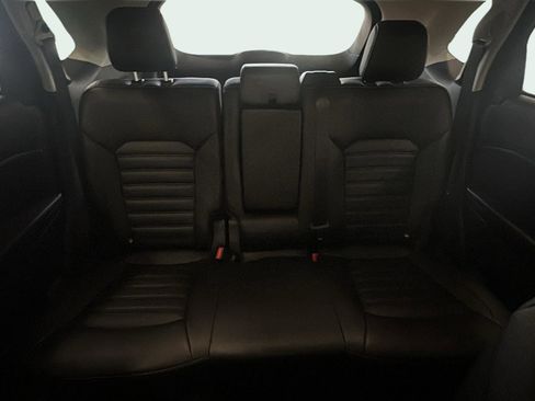 Certified 2022 Ford Edge SEL image 19