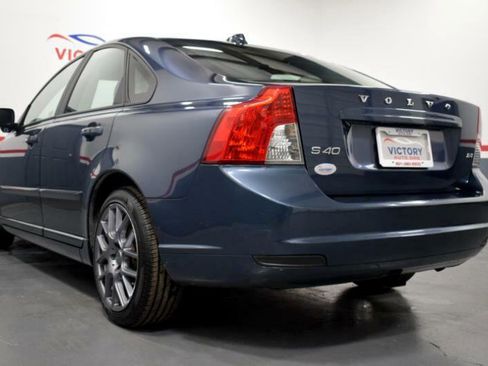 Used 2010 Volvo S40 2.4i image 7