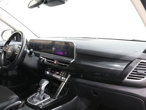 Used 2025 Kia Seltos S FWD image 16