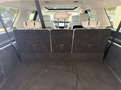 Used 2025 Ford Expedition Max Platinum w/ Driver's Package AWD/4WD image 26