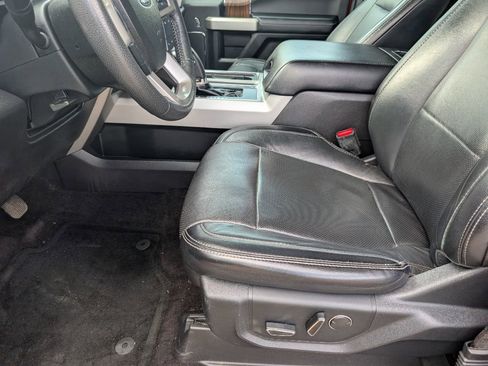 Used 2016 Ford F150 Lariat w/ Equipment Group 501A Mid image 8