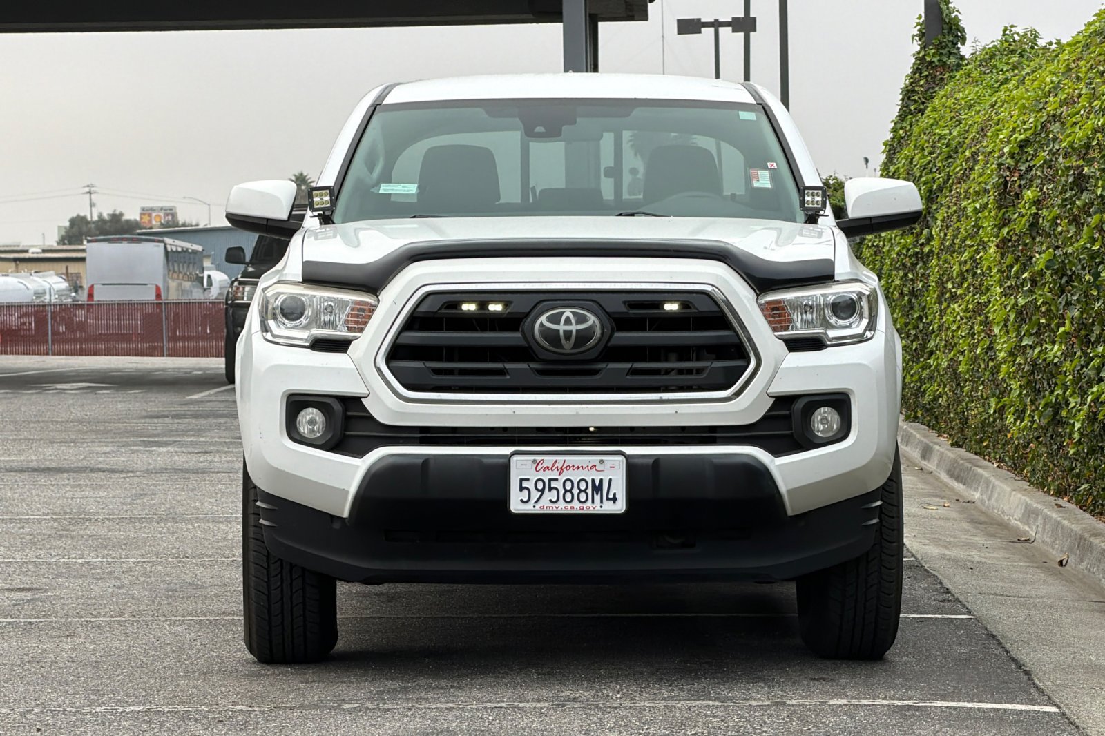 Used 2019 Toyota Tacoma SR5 RWD image 10
