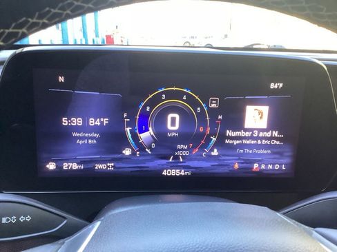 Used 2024 Chevrolet Traverse Z71 AWD/4WD image 46