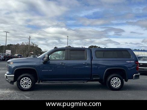 Used 2024 Chevrolet Silverado 2500 LT w/ All Star Edition image 4
