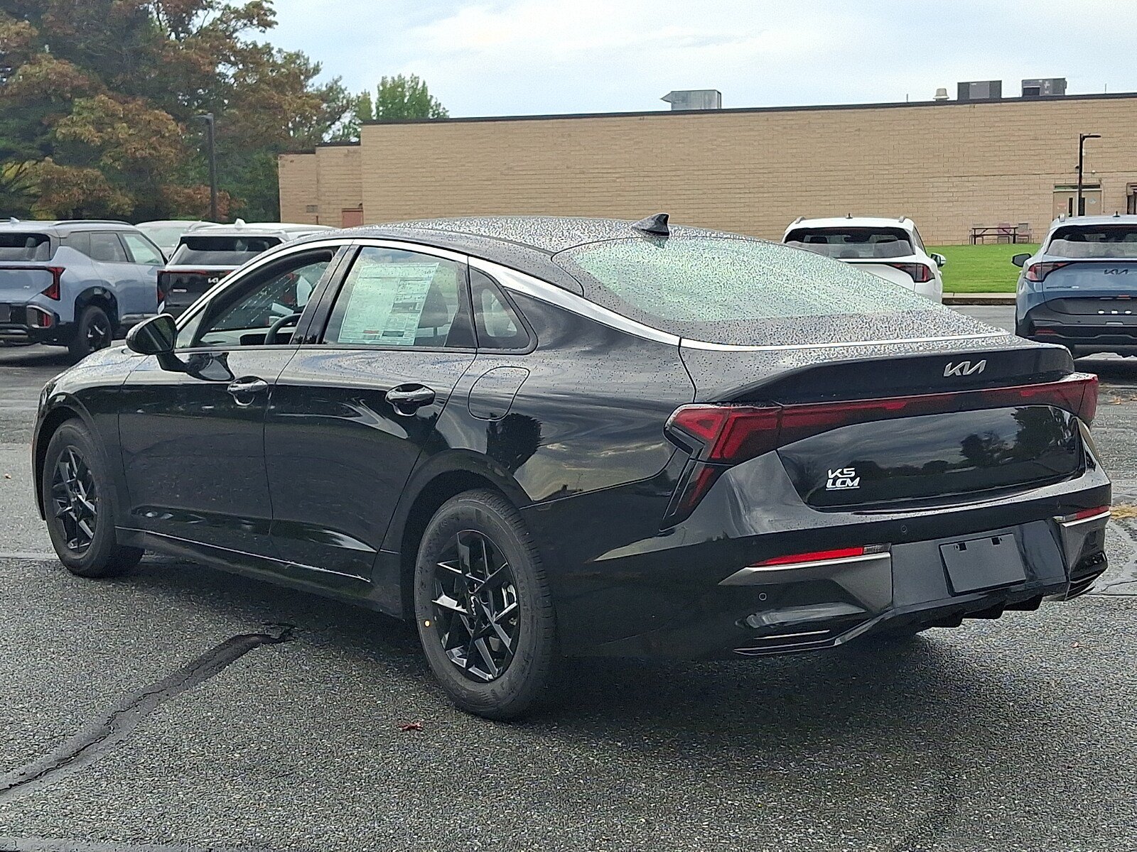 New 2027 Kia K5 LXS FWD image 4