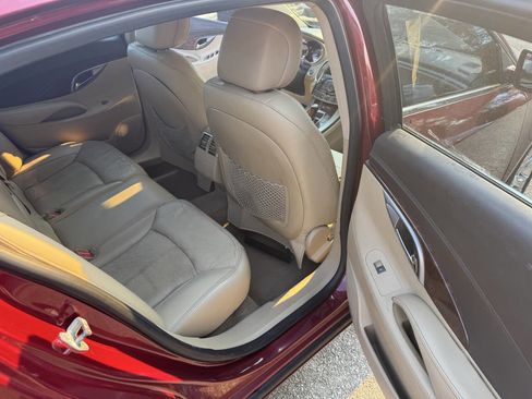 Used 2011 Buick LaCrosse CXS image 16