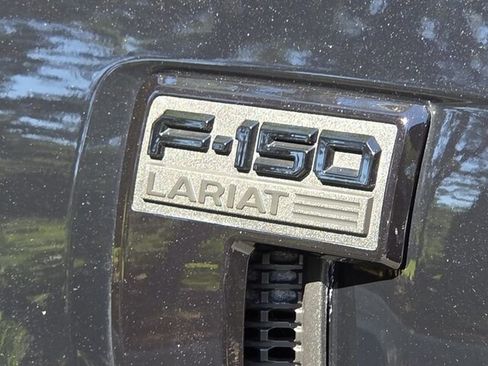 Used 2024 Ford F150 Lariat AWD/4WD image 17