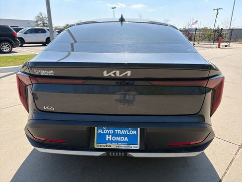 Used 2025 Kia K4 LXS image 4