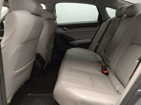 Used 2018 Honda Accord EX-L image 18