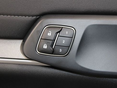 Used 2024 Ford Ranger Lariat w/ FX4 Off-Road Package image 42