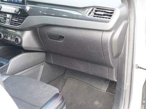 Used 2024 Ford Escape ST-Line image 25