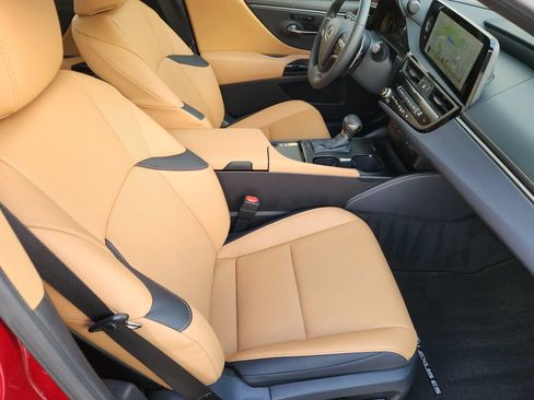 Certified 2025 Lexus ES 350 w/ Premium Package FWD image 14