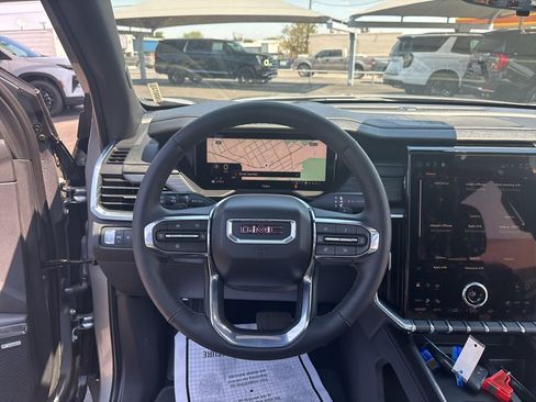 Used 2026 GMC Acadia Elevation w/ Black Edition FWD image 28
