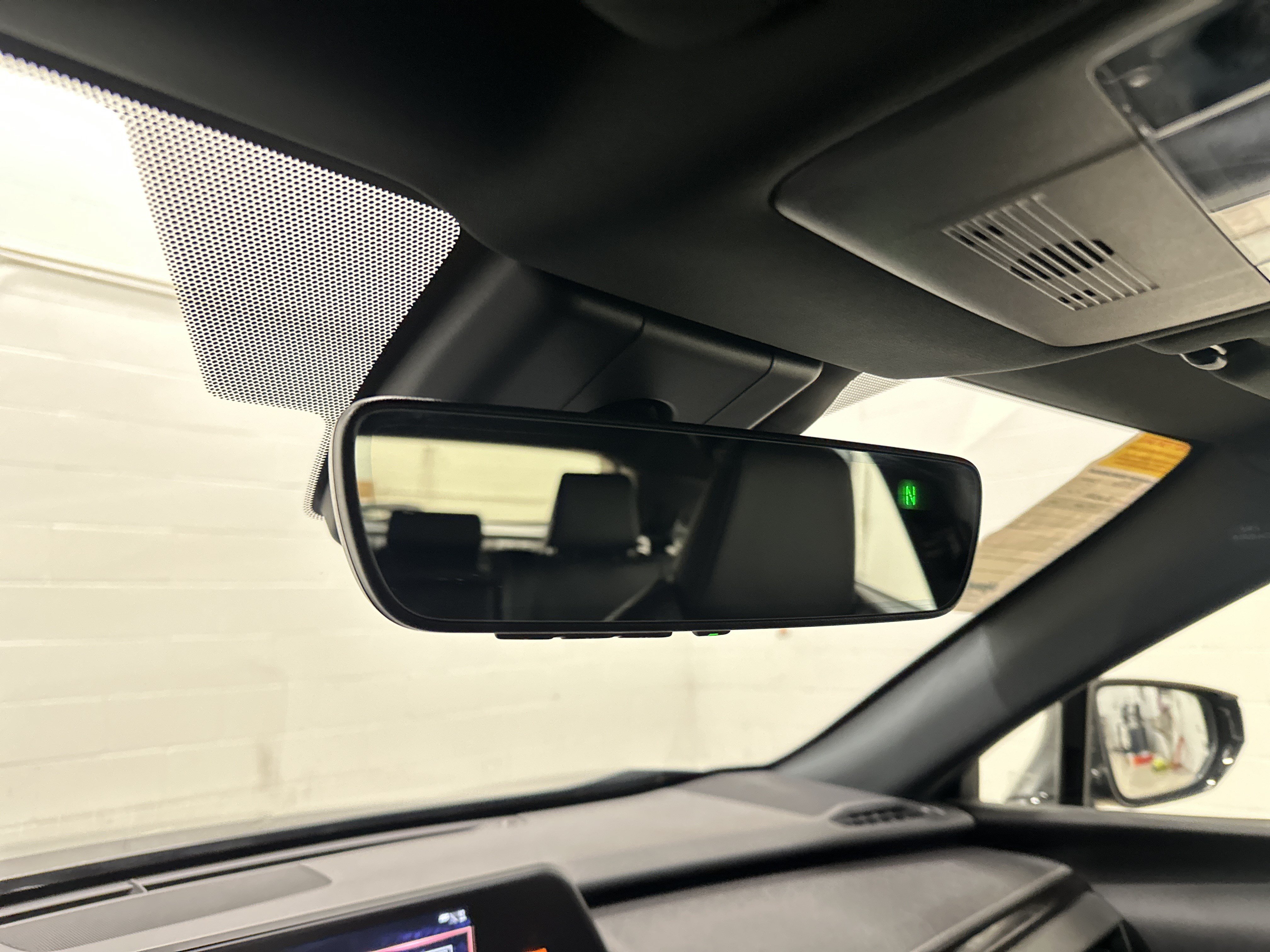 Used 2022 Lexus UX 250h w/ Premium Package AWD/4WD image 27