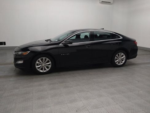 Used 2022 Chevrolet Malibu LT FWD image 2
