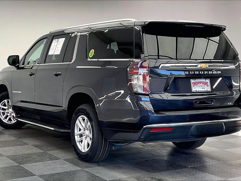 Used 2024 Chevrolet Suburban LT image 10