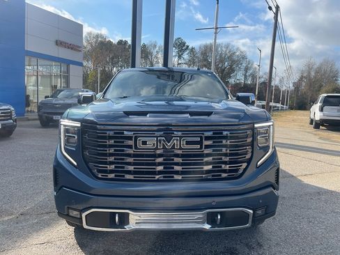Used 2024 GMC Sierra 1500 Denali Ultimate image 11