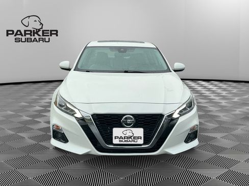 Used 2020 Nissan Altima 2.0 Platinum FWD image 8
