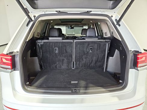 Used 2023 Volkswagen Atlas SEL Premium AWD/4WD image 21
