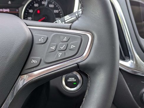Used 2024 Chevrolet Equinox LT FWD image 27