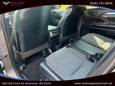 Used 2019 Toyota Highlander Plus image 11