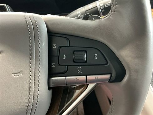 Used 2023 Cadillac Escalade ESV Premium Luxury Platinum w/ LPO, Radiant Package image 25