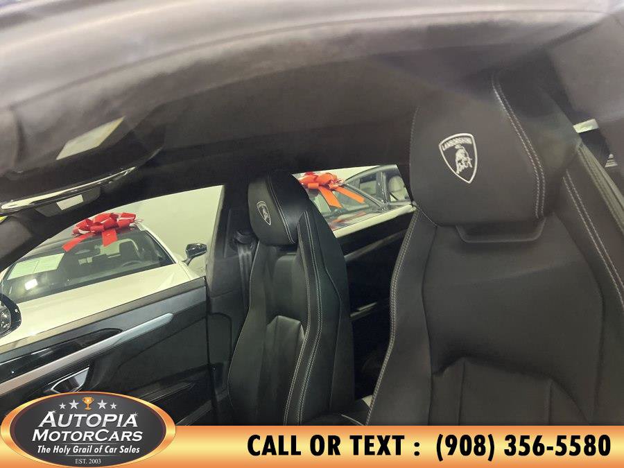 Used 2020 Lamborghini Urus AWD/4WD image 12