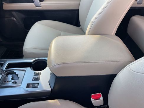 Used 2021 Toyota 4Runner SR5 Premium w/ Moonroof Package image 14