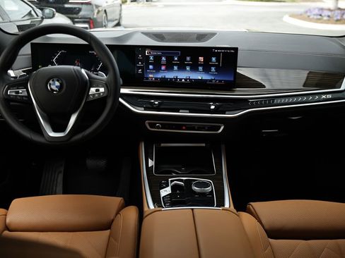 Certified 2024 BMW X5 xDrive40i w/ Parking Assistance Package AWD/4WD image 26