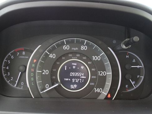 Used 2016 Honda CR-V SE image 11