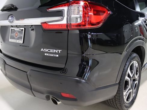 Used 2023 Subaru Ascent Limited w/ Technology Package AWD/4WD image 9