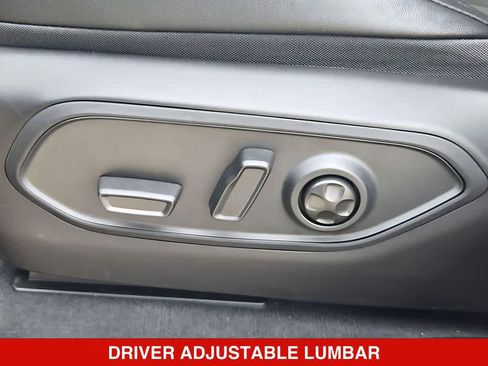 New 2026 Jeep Grand Cherokee Altitude AWD/4WD image 18