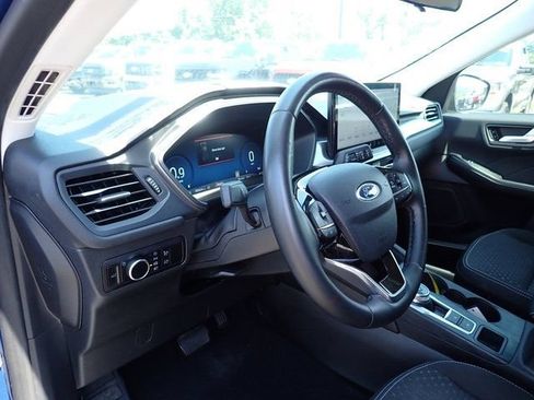 Used 2023 Ford Escape Active w/ Tech Pack #2 FWD image 16