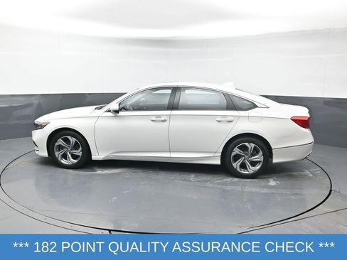 Used 2019 Honda Accord EX image 4