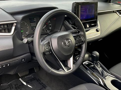 Used 2024 Toyota Corolla SE w/ SE Package FWD image 13