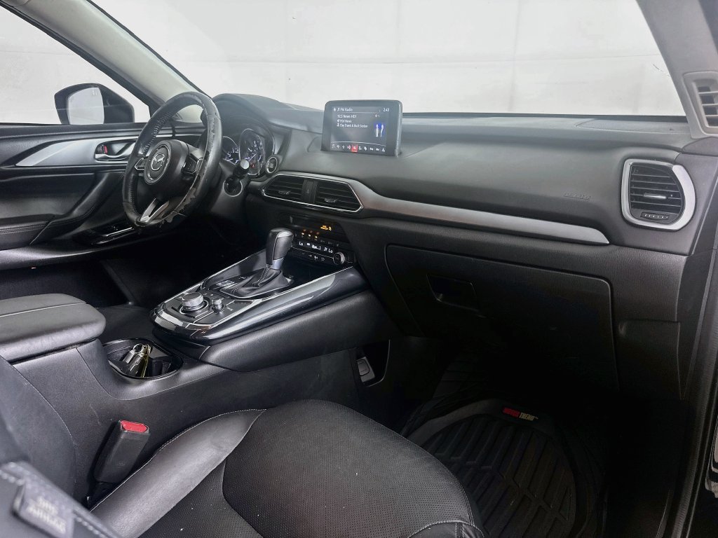 Used 2019 MAZDA CX-9 Touring FWD image 35